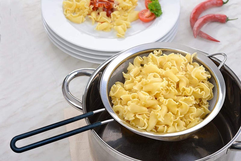 Newline NY Premium Double Stainless Steel Fine Mesh Strainers with Soft-touch Anti-slip Silicone-coated Handle 2 pcs Set - Image 5